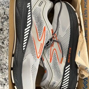 Brooks Beast GTS Running Shoes